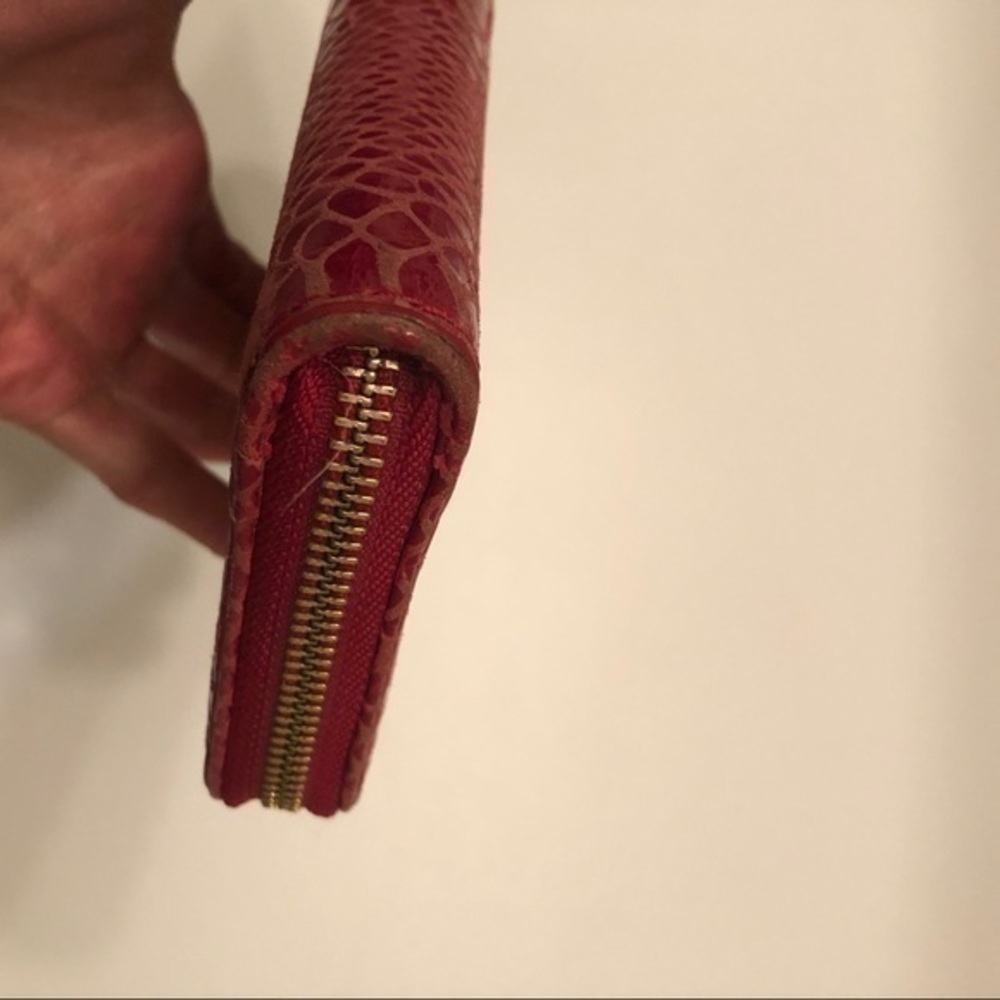 Michael kors red snakeskin embossed leather wallet - Picture 3 of 11